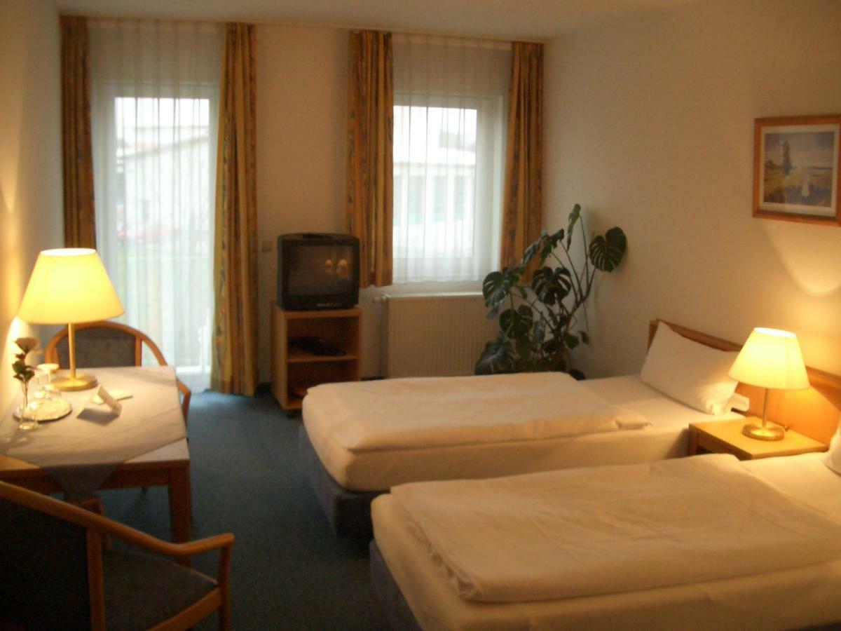 Weinhotel Wagner Frankenthal  Luaran gambar
